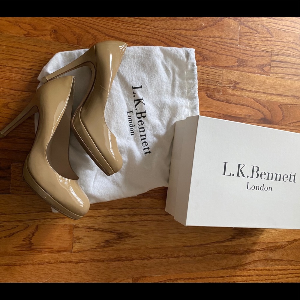 LK Bennett Sledge Beige Patent Platform Courts